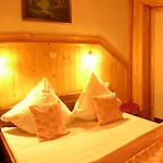 Mountain Aparthotel 3*