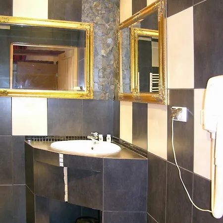 Hotel apartamentowy Mountain