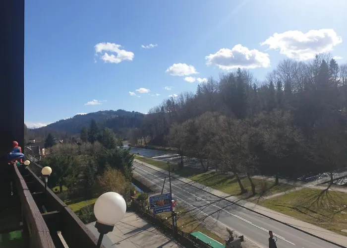 Hotel apartamentowy Mountain